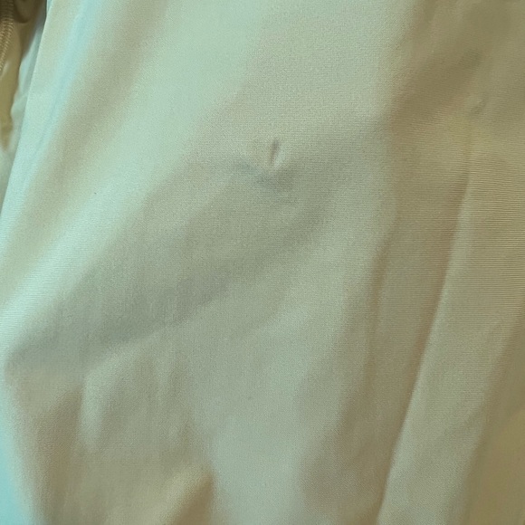 Bright yellow/green lululemon shirt - Picture 4 of 5